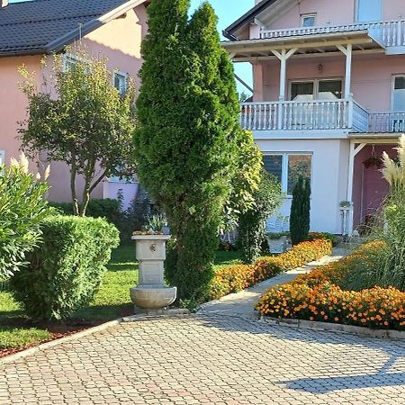 Holiday Home Peaceful Retreat Visoko Exterior foto